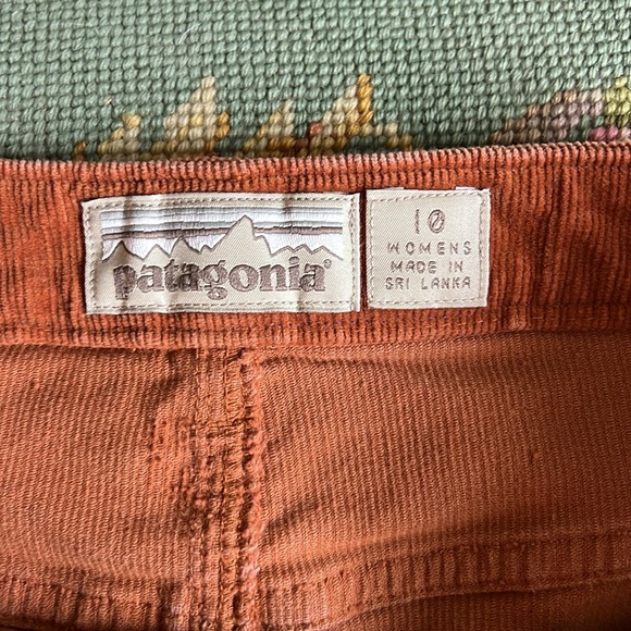 Patagonia Women’s Corduroy Skirt - Picture 4 of 8